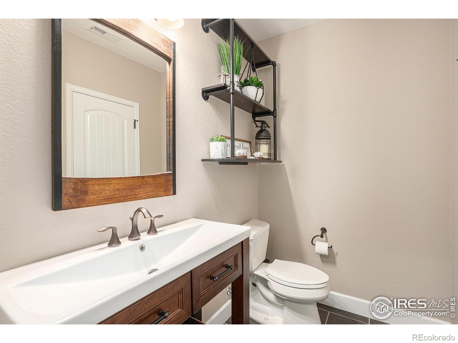 MLS Image #11 for 11511 e 118th avenue,commerce city, Colorado