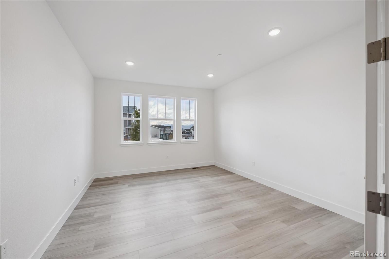 MLS Image #2 for 1434  lumber ridge circle,erie, Colorado