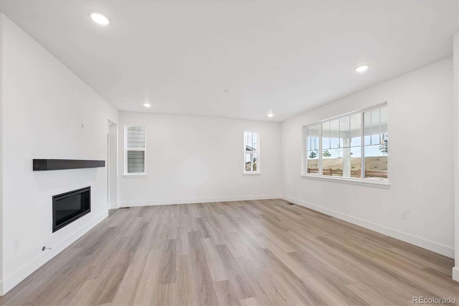MLS Image #4 for 1434  lumber ridge circle,erie, Colorado