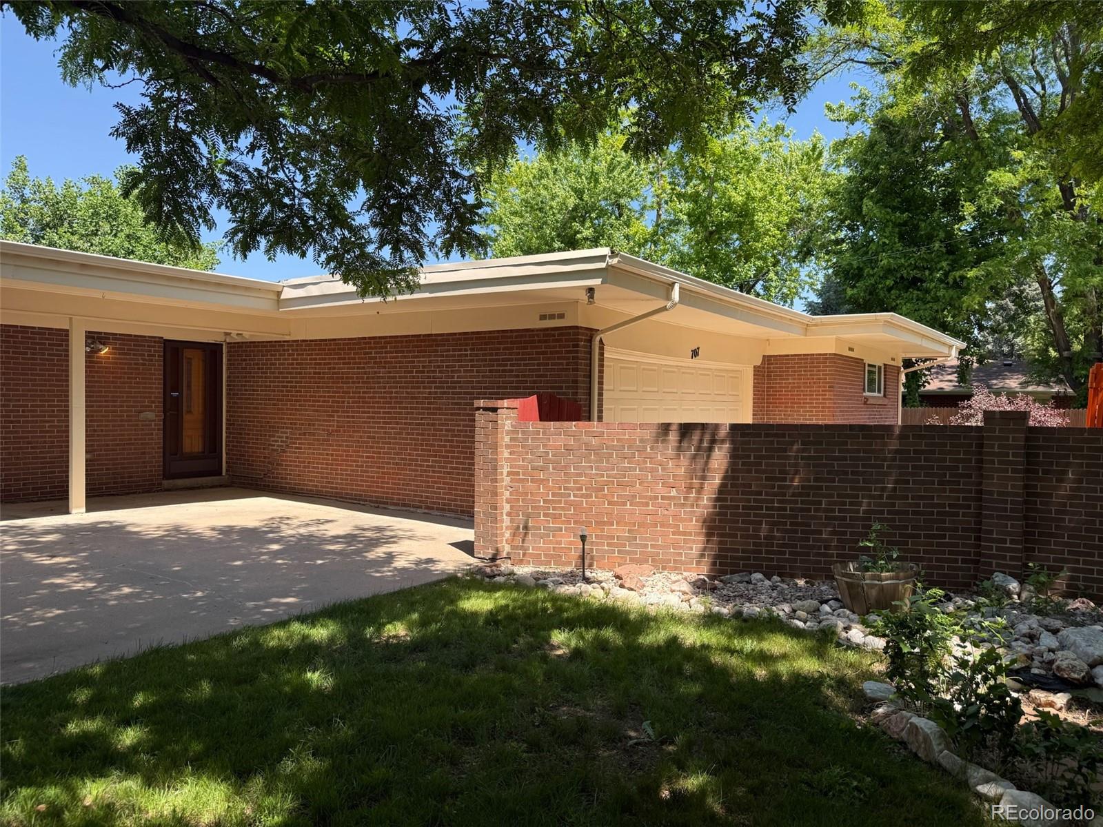 Report Image for 707 W Briarwood Avenue,Littleton, Colorado
