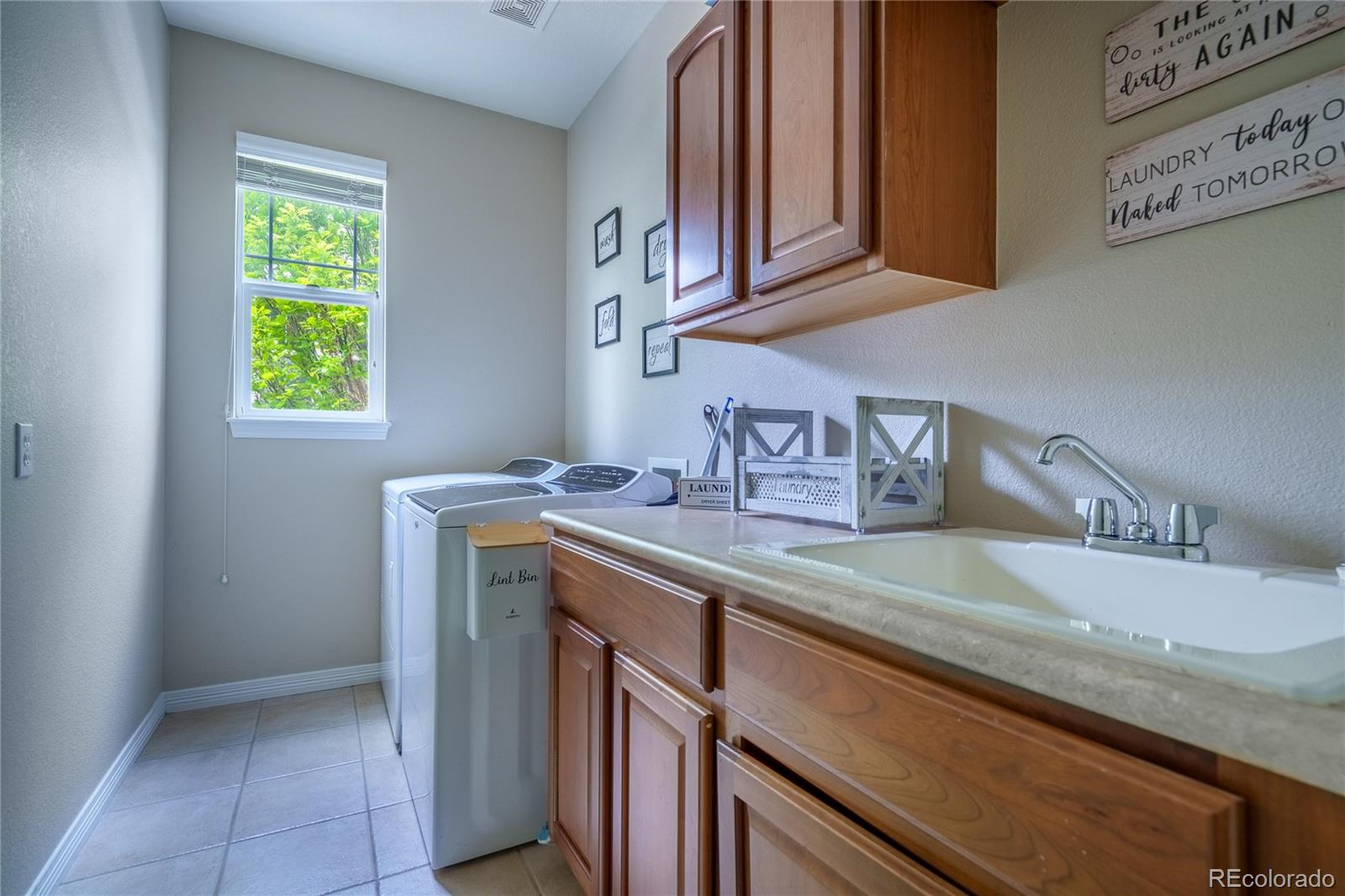 MLS Image #22 for 26741 e arbor drive,aurora, Colorado