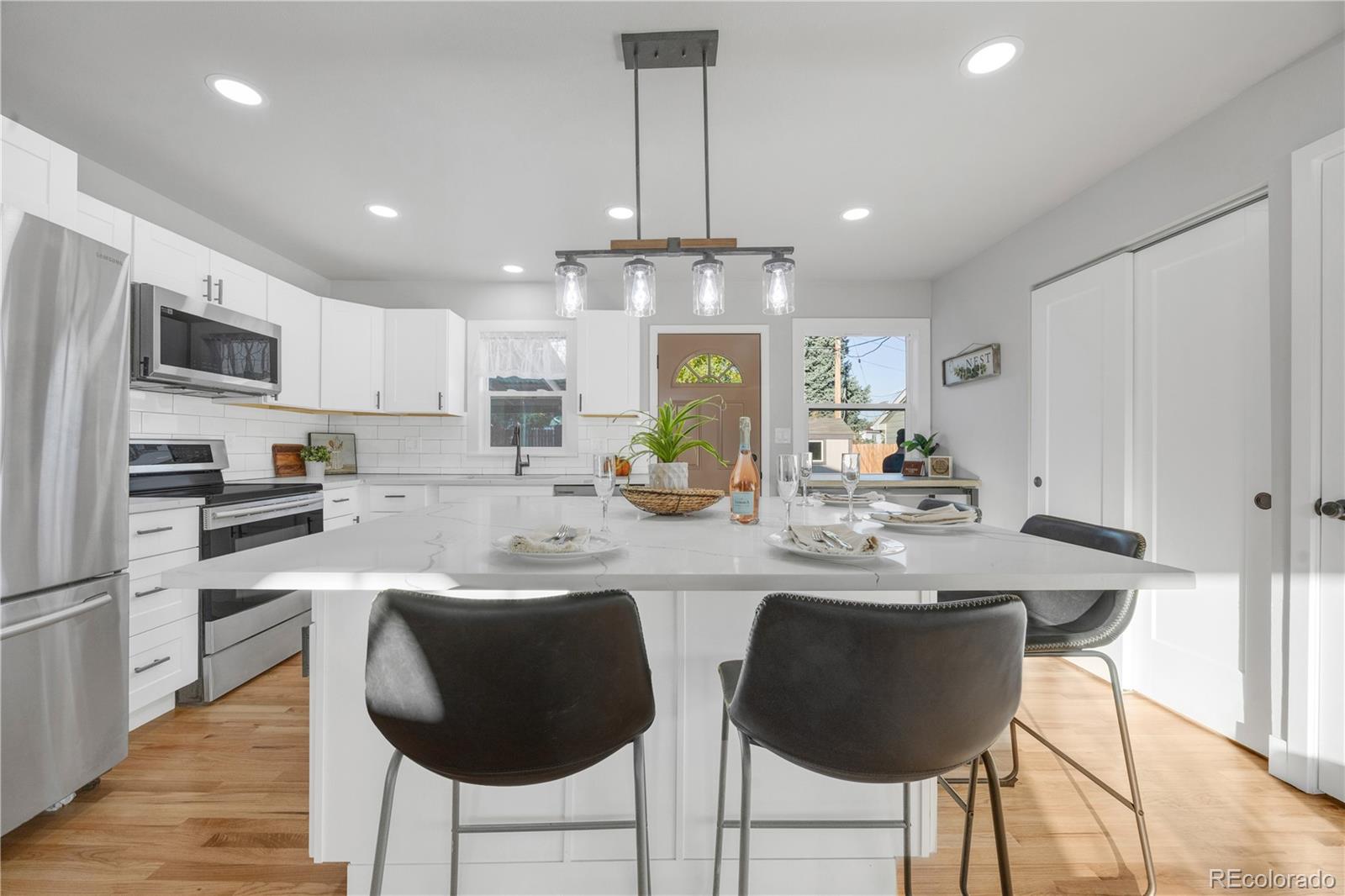 MLS Image #7 for 709 s wolcott court,denver, Colorado