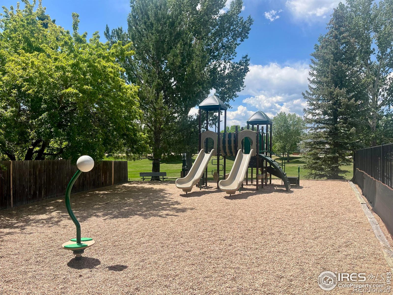 MLS Image #39 for 1401  clover creek drive,longmont, Colorado