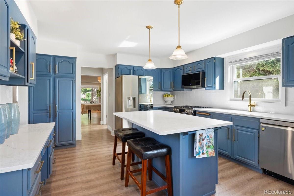 MLS Image #3 for 125  briarcrest place,colorado springs, Colorado