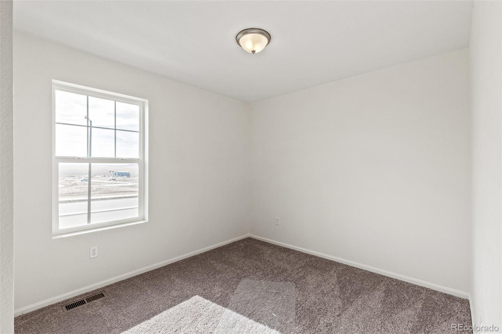 MLS Image #25 for 28636 e 6th place,watkins, Colorado