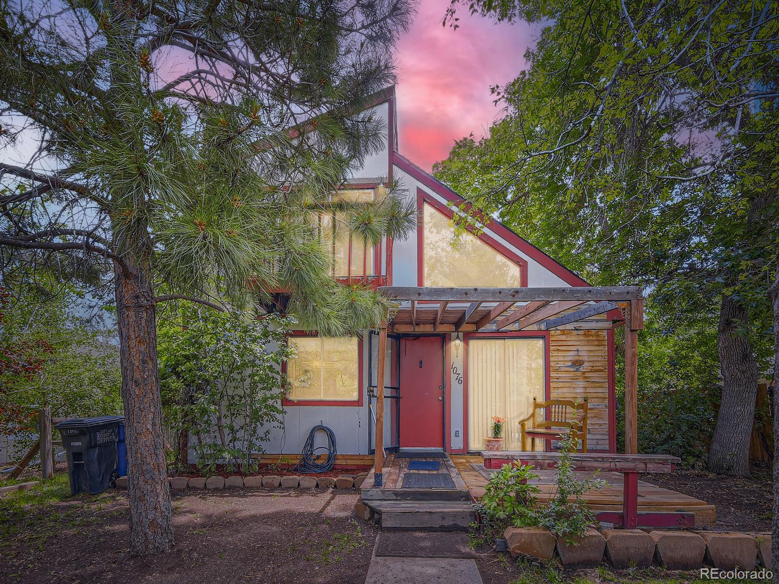MLS Image #0 for 1076 s leyden street,denver, Colorado