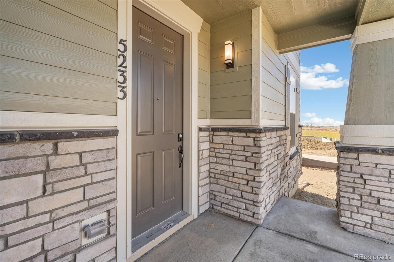 MLS Image #1 for 5233 n elk street,aurora, Colorado