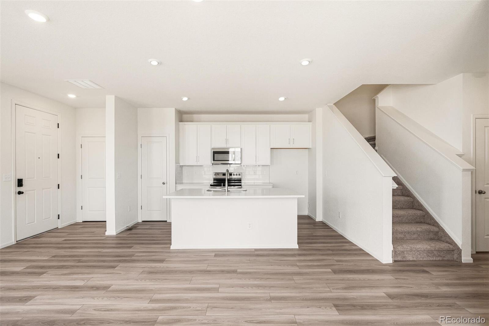 MLS Image #10 for 5233 n elk street,aurora, Colorado