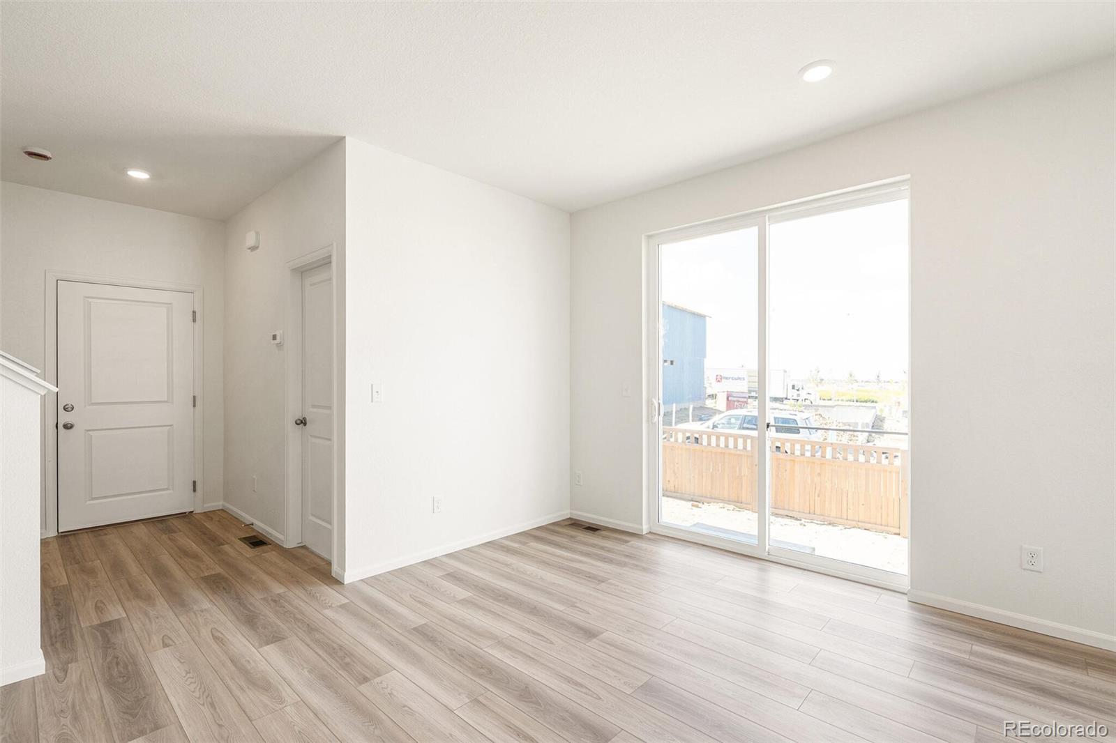 MLS Image #9 for 5233 n elk street,aurora, Colorado