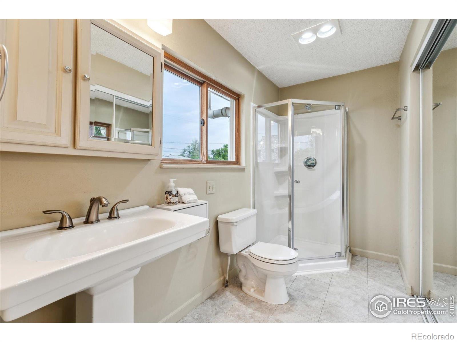 MLS Image #14 for 1101  spruce street,louisville, Colorado