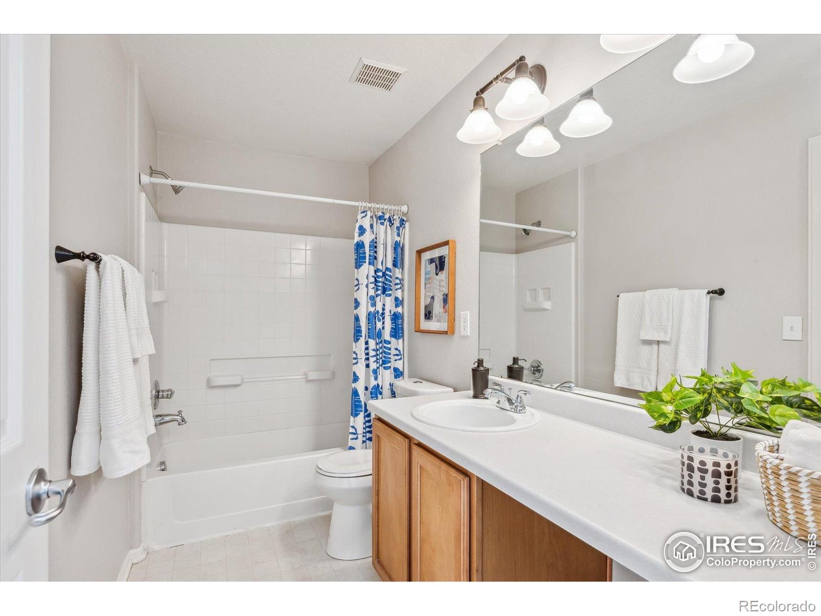 MLS Image #28 for 2362  xanthia way,denver, Colorado