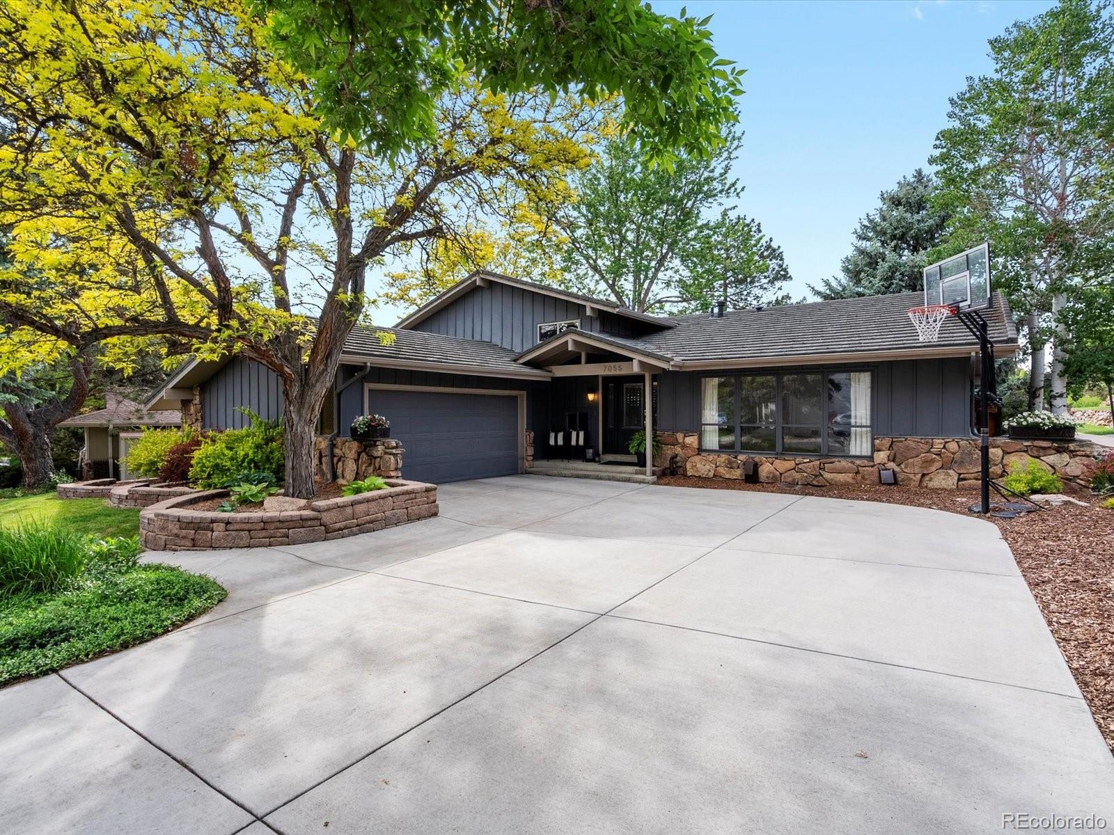 MLS Image #0 for 7055 e heritage place,centennial, Colorado