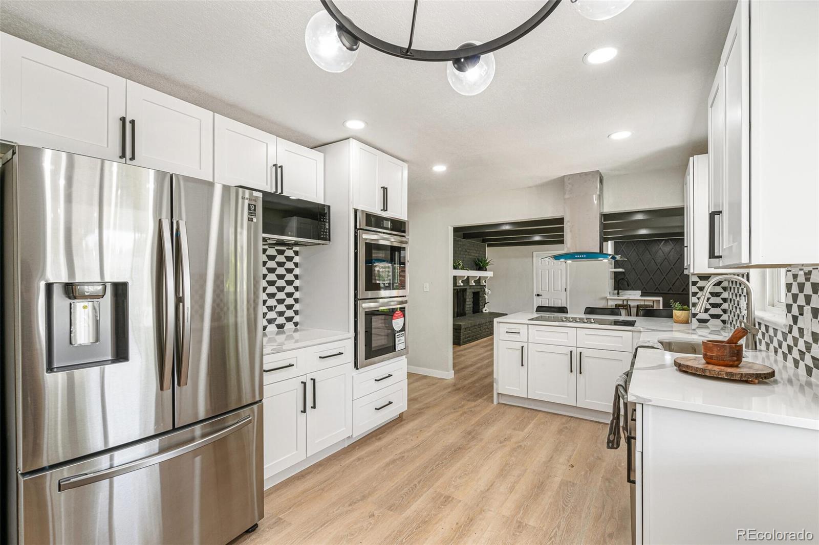 MLS Image #3 for 423  nile street,aurora, Colorado