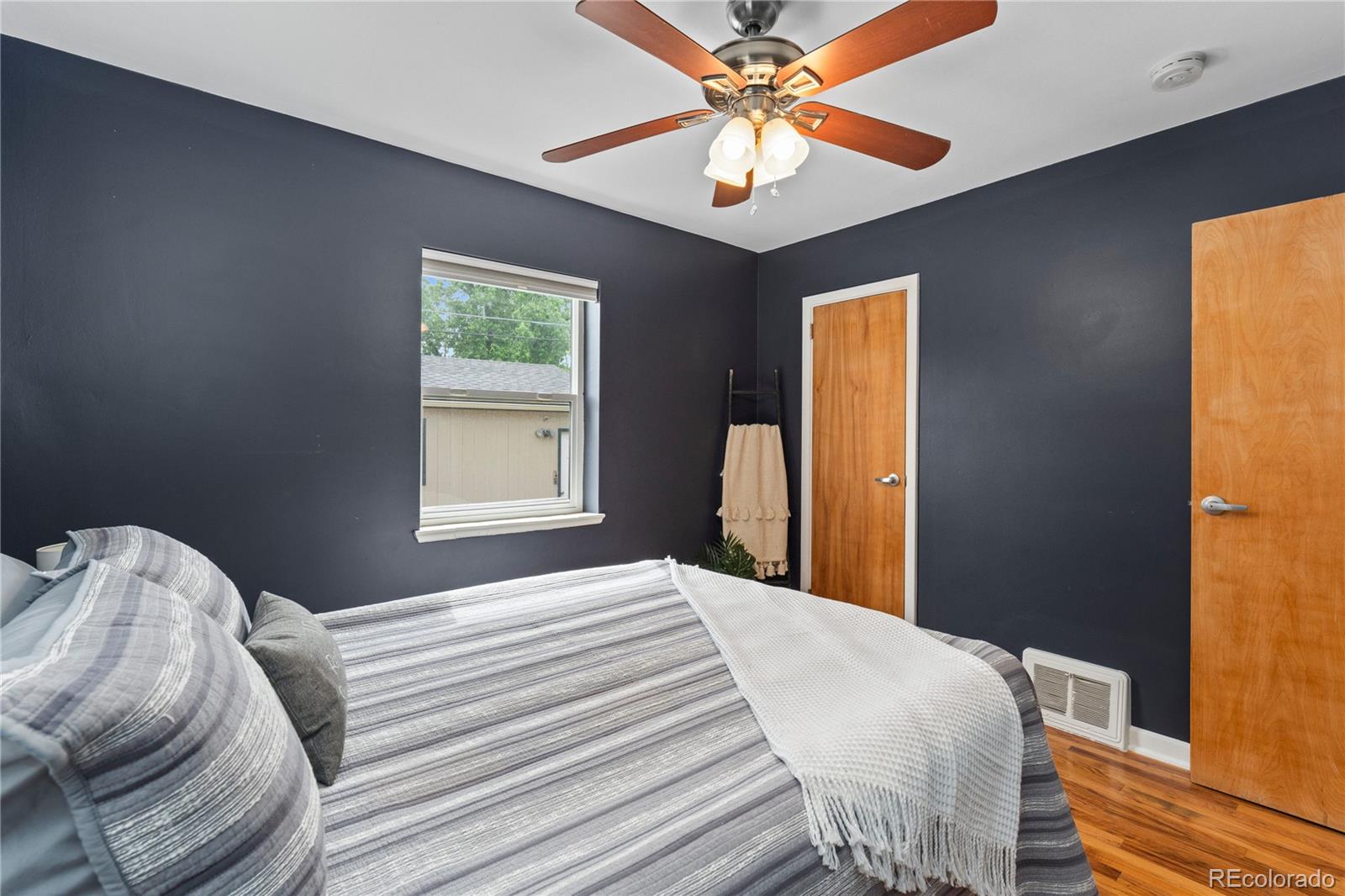 MLS Image #17 for 1540  filbert court,denver, Colorado