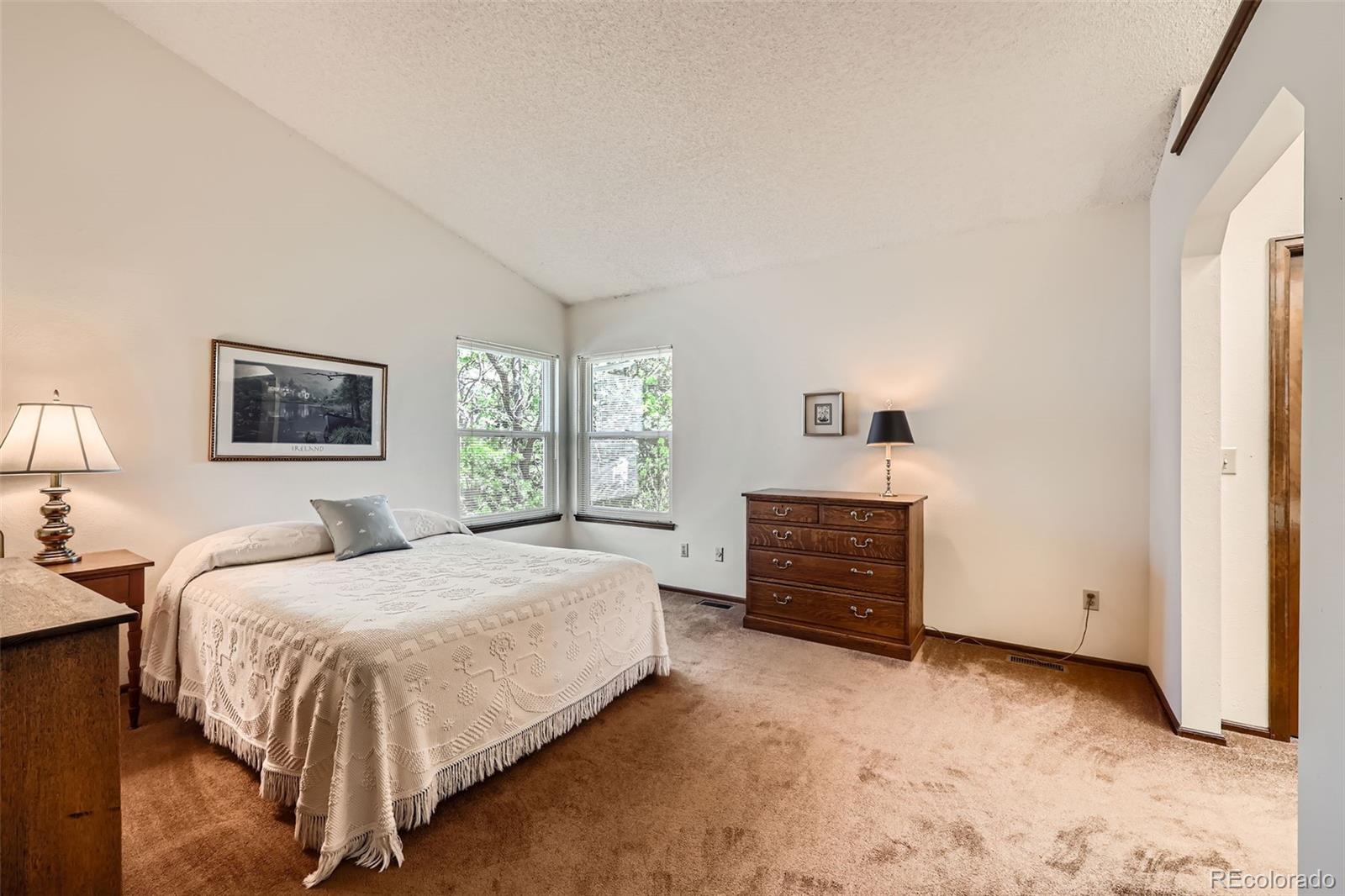 MLS Image #14 for 5046 s evanston street,aurora, Colorado