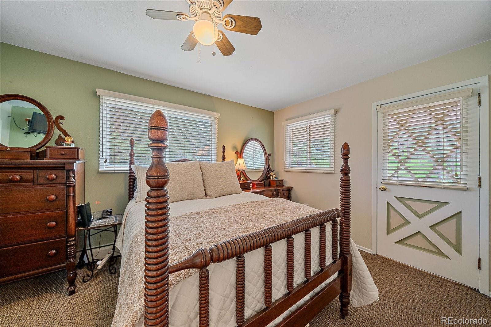 MLS Image #32 for 4724  hopi road,indian hills, Colorado