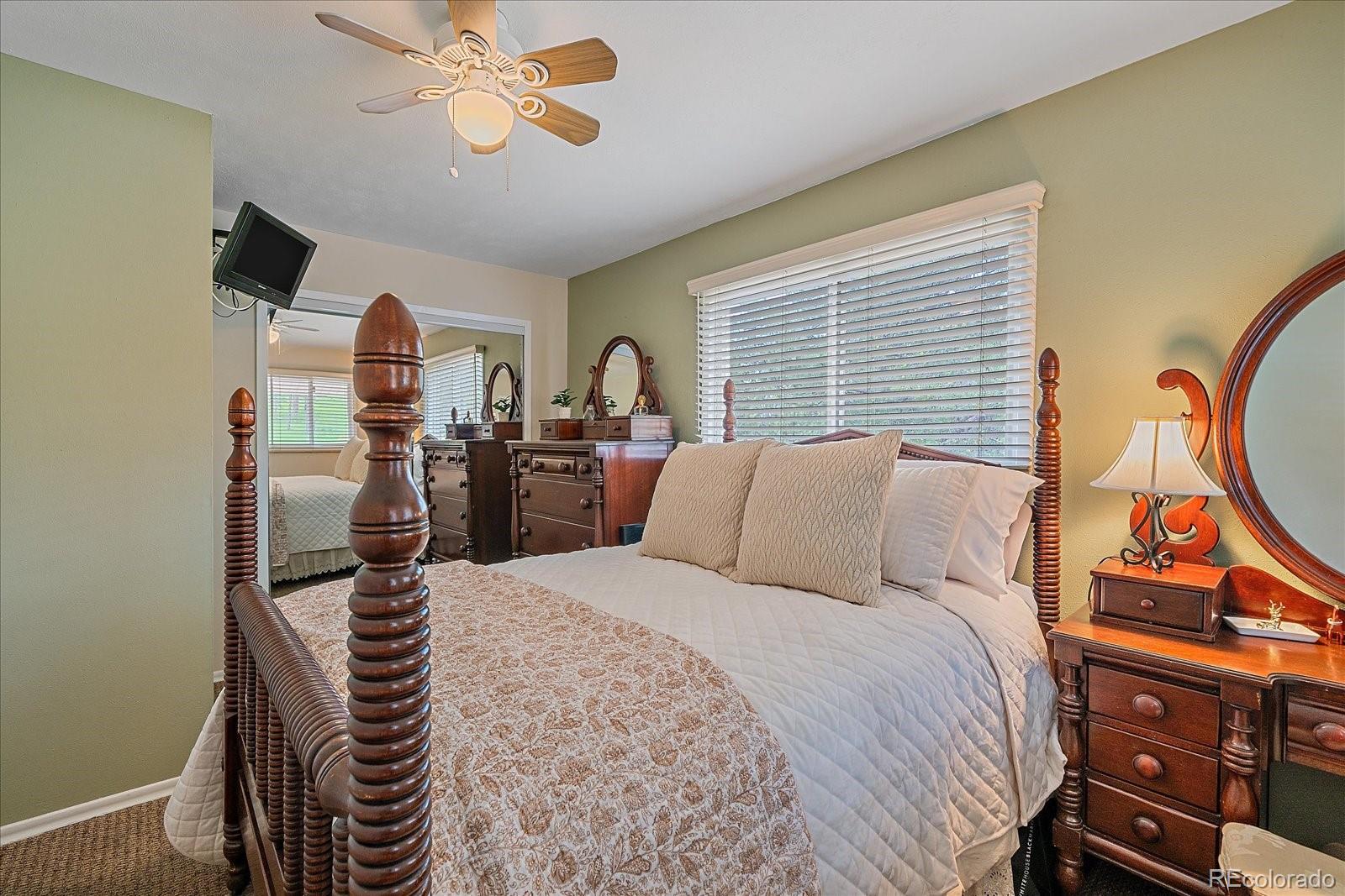 MLS Image #33 for 4724  hopi road,indian hills, Colorado