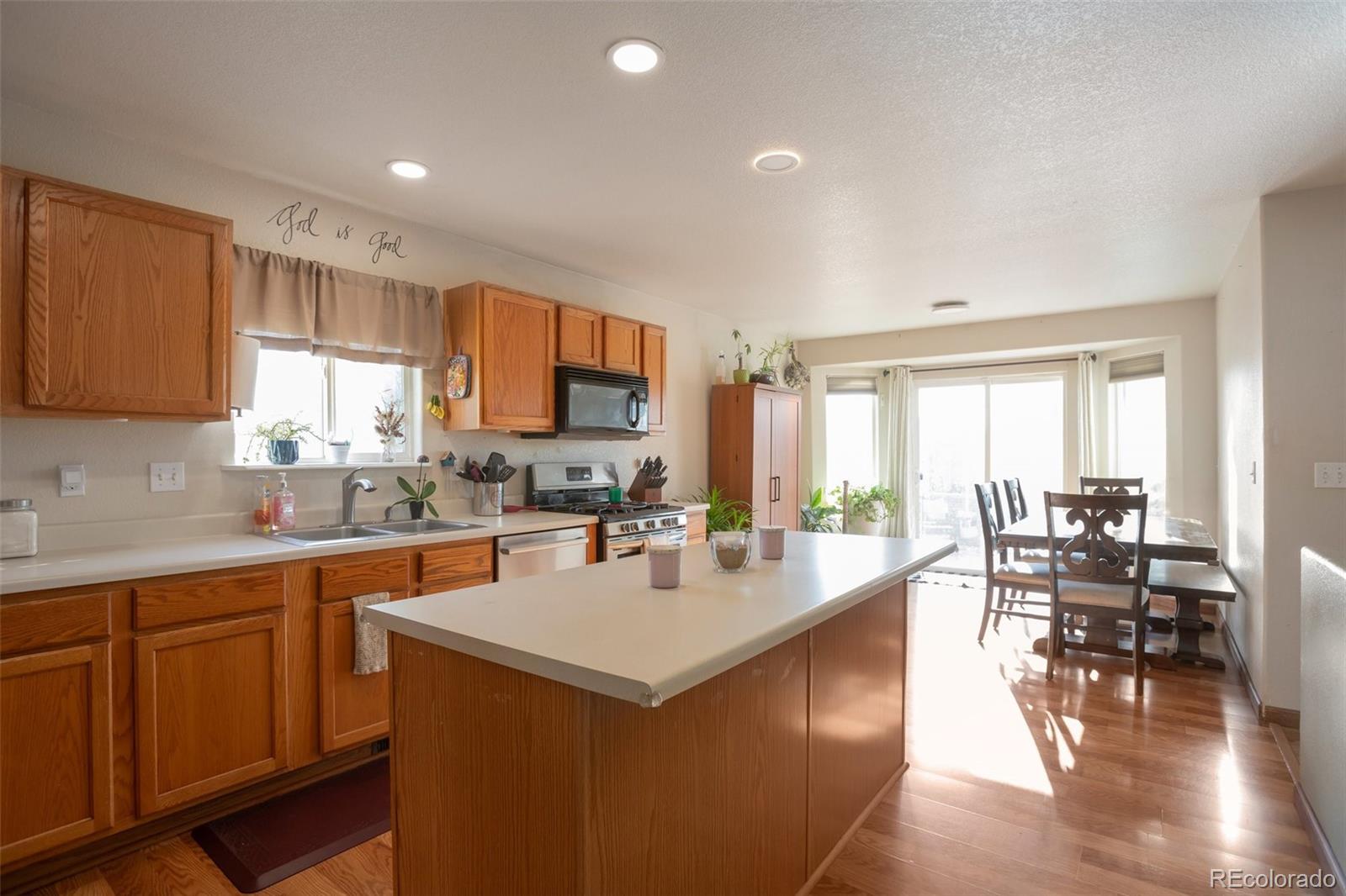 MLS Image #5 for 1801  aspen street,fort lupton, Colorado