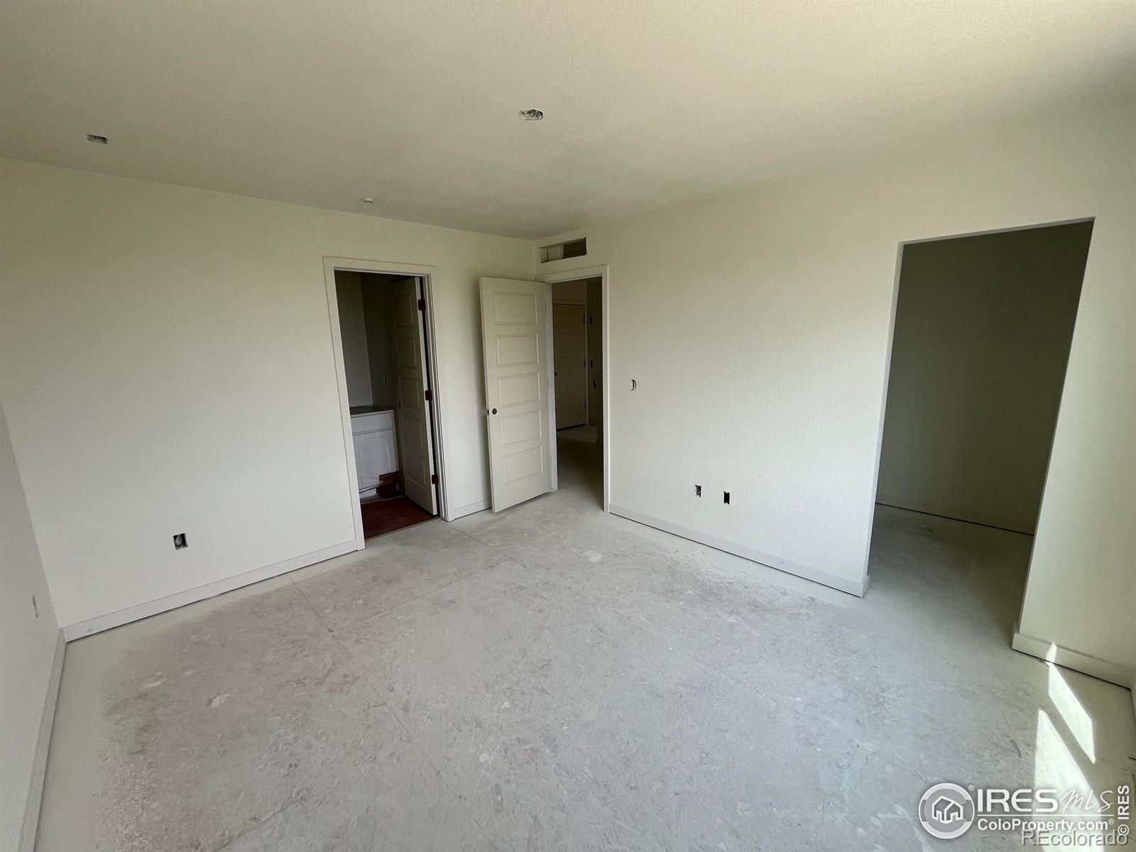 MLS Image #9 for 3760  pinnacles court,evans, Colorado