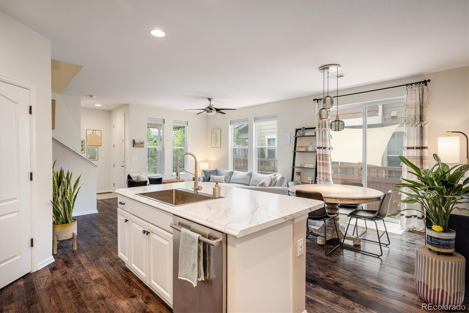 MLS Image #9 for 11033 e 28th place ,denver, Colorado