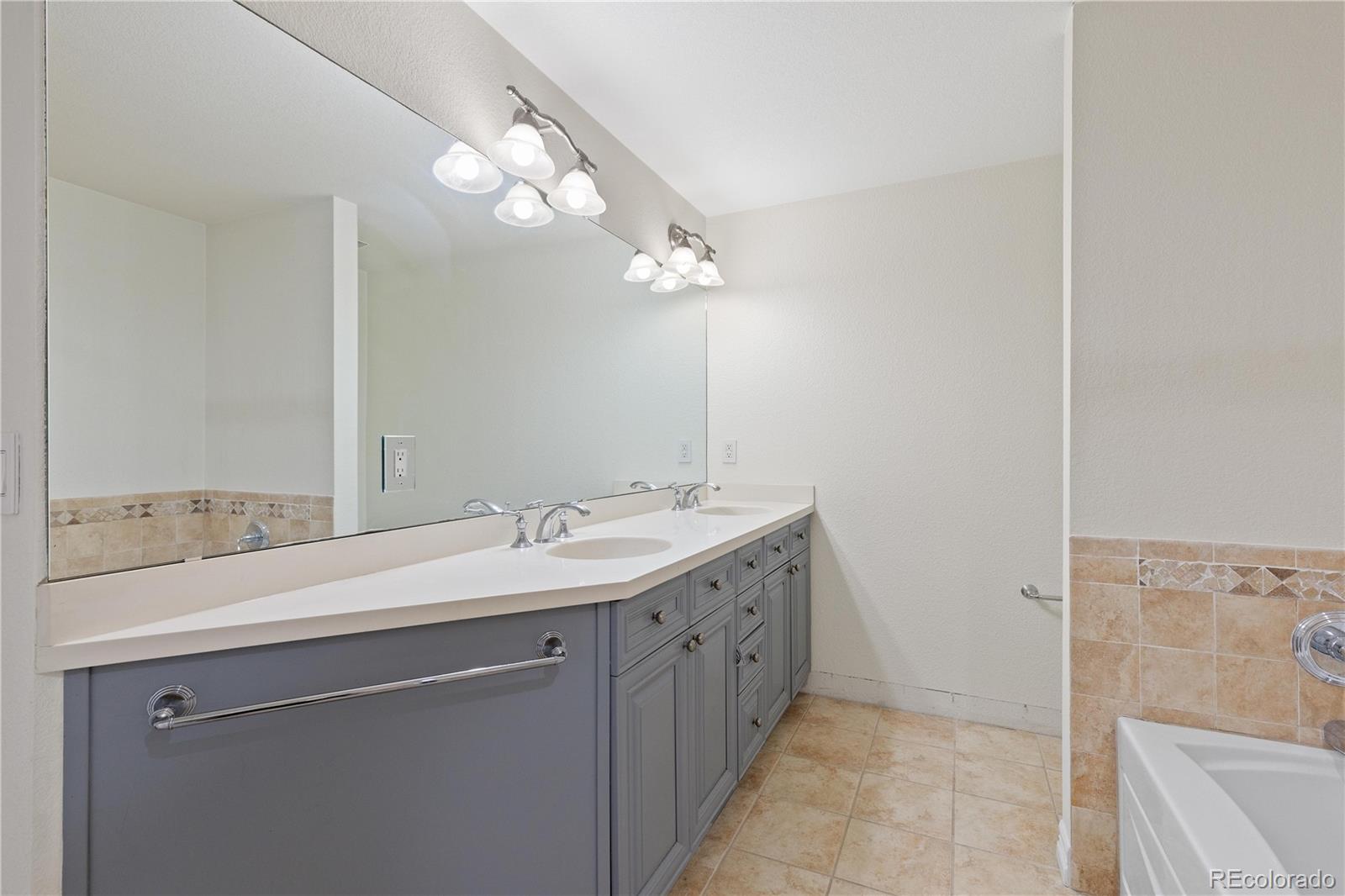 MLS Image #19 for 2950 e 17th avenue ,denver, Colorado
