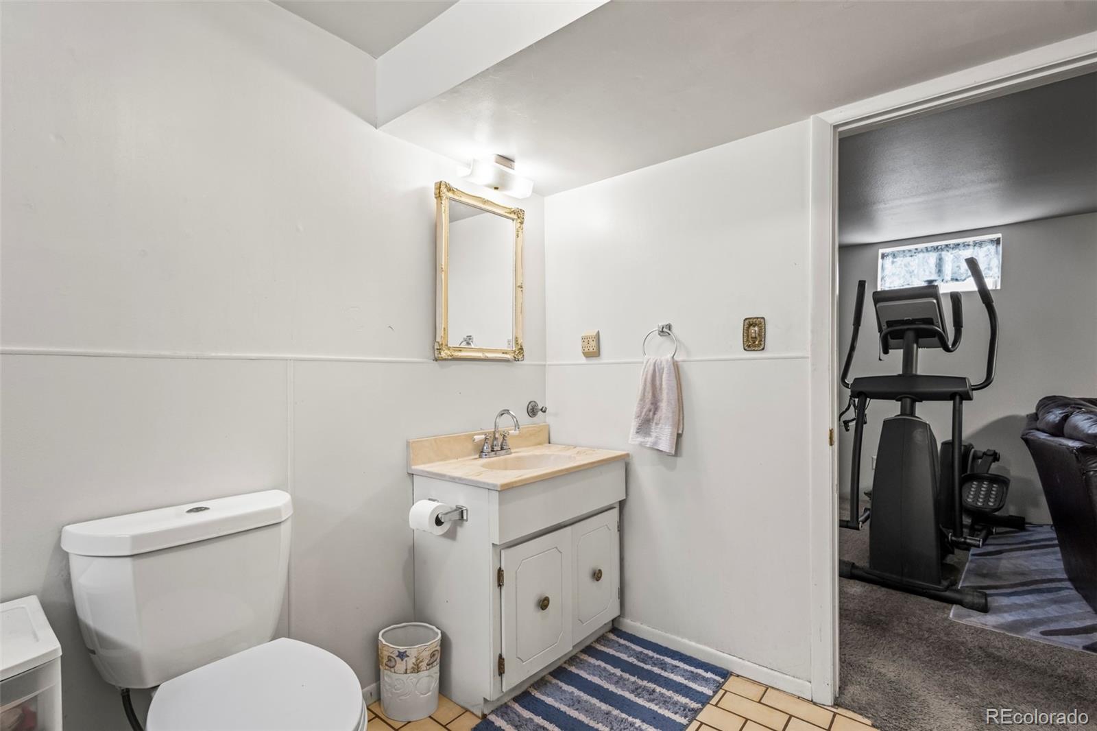MLS Image #19 for 12167 e exposition avenue,aurora, Colorado