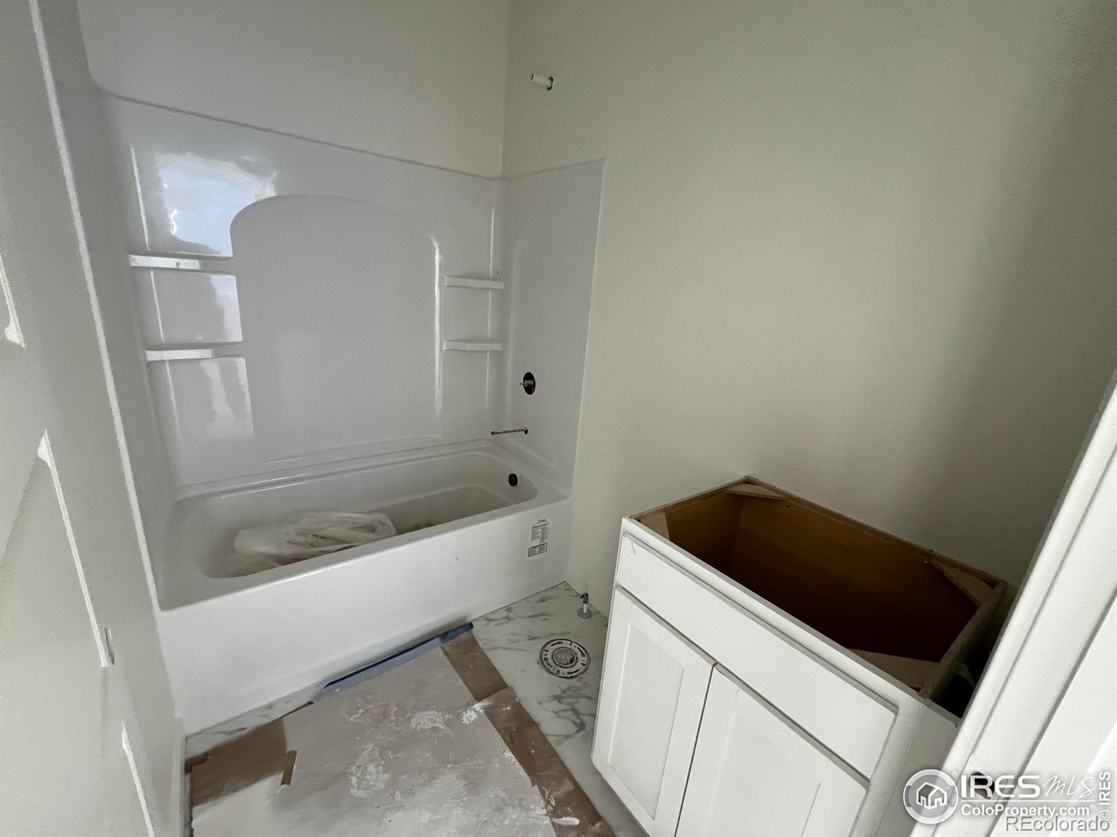 MLS Image #11 for 3832  lake clark street,evans, Colorado