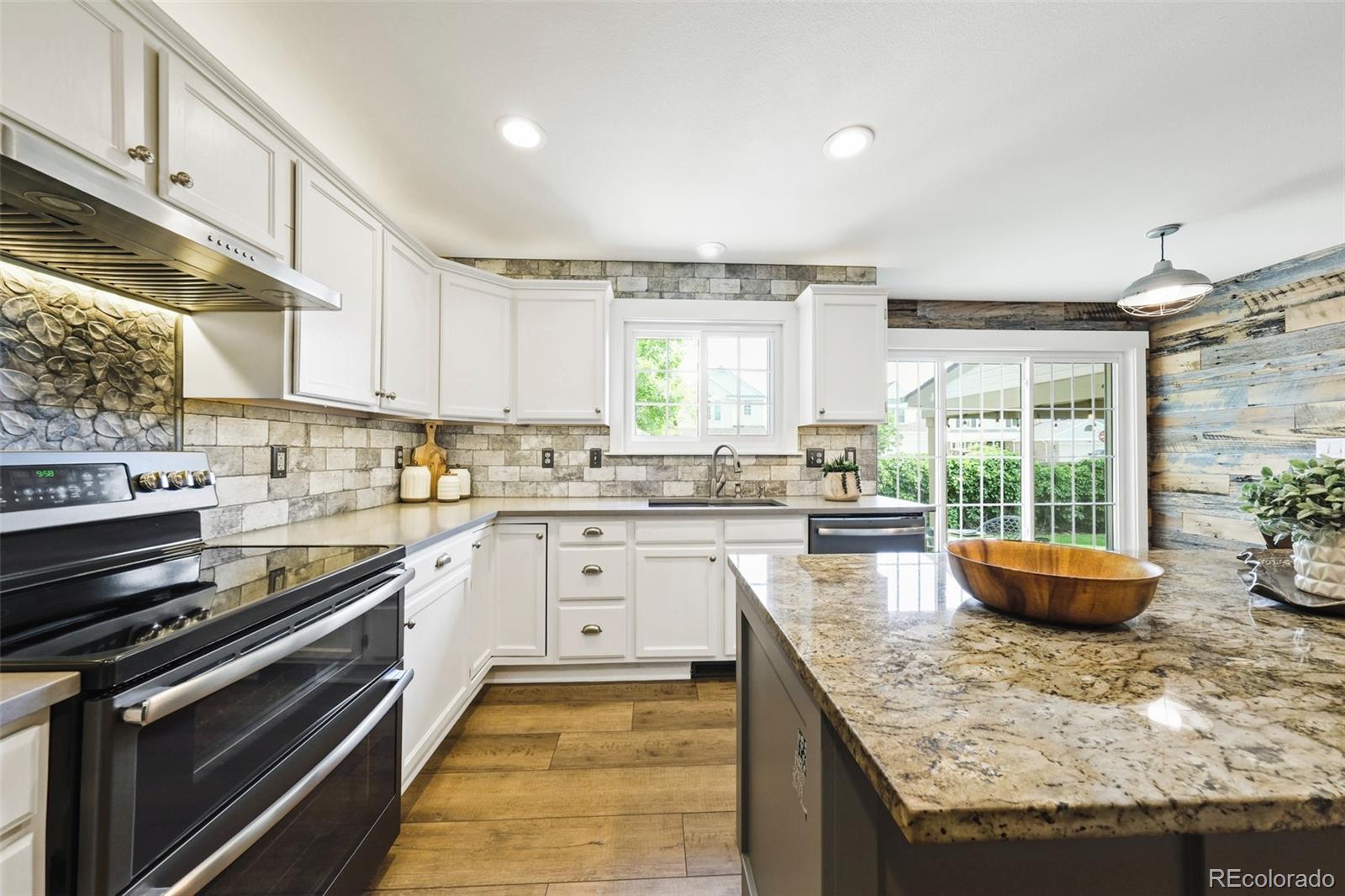 MLS Image #7 for 2011  sundrop trail,highlands ranch, Colorado