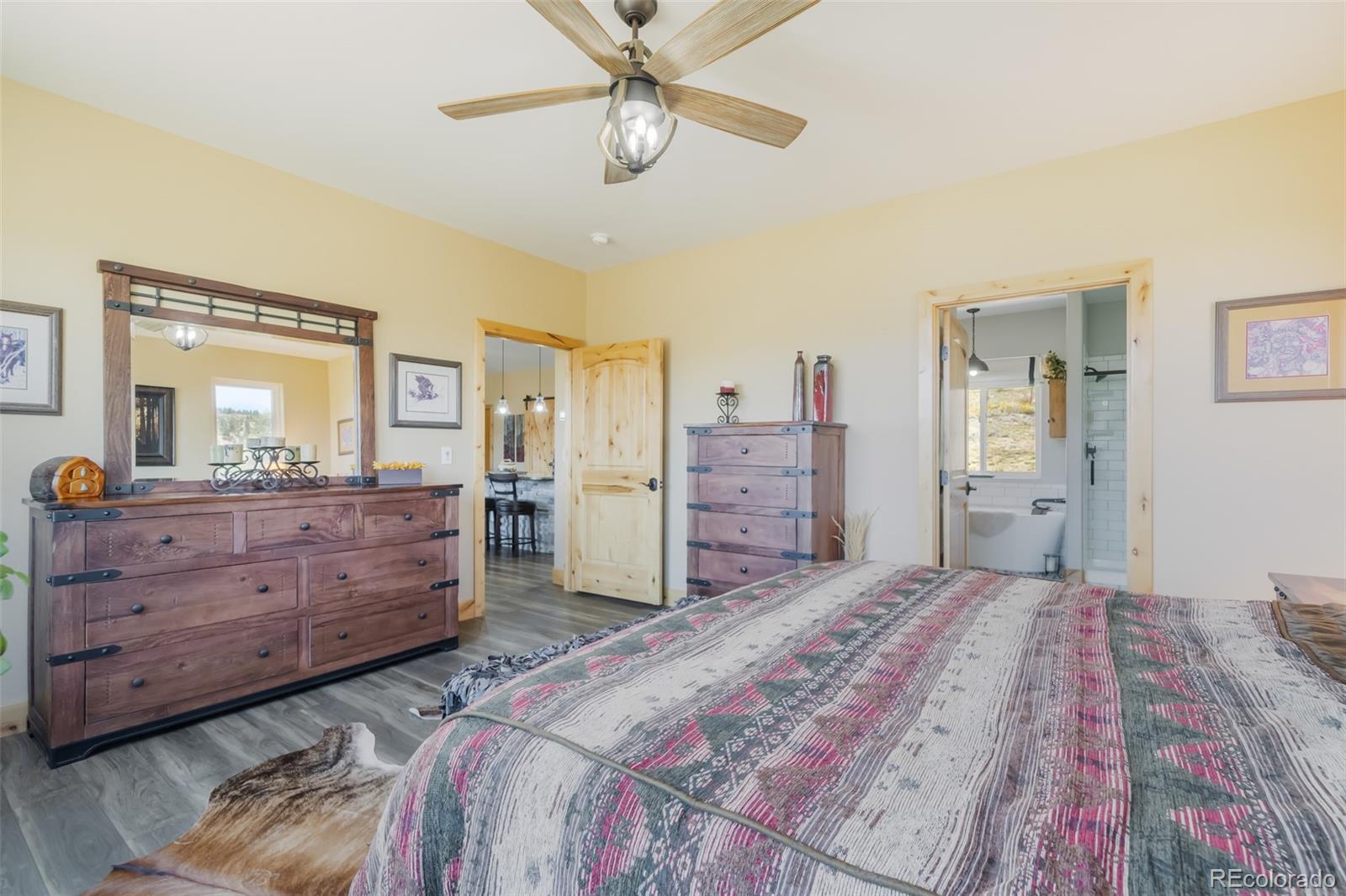MLS Image #17 for 325  spring valley drive,florissant, Colorado