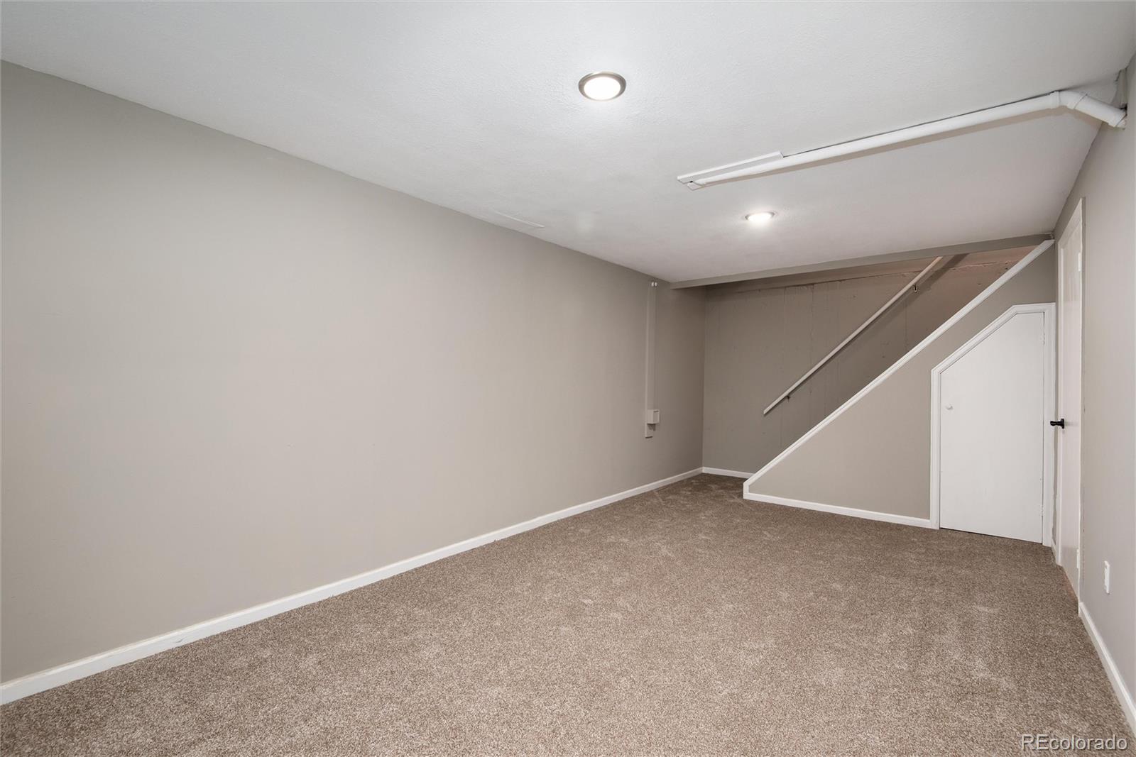 MLS Image #29 for 8666 e easter avenue,centennial, Colorado