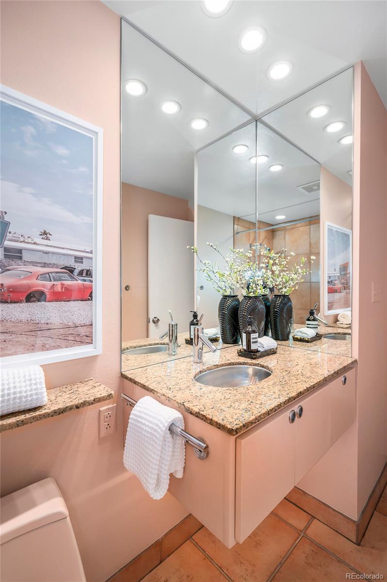 MLS Image #18 for 7121 e arkansas avenue,denver, Colorado