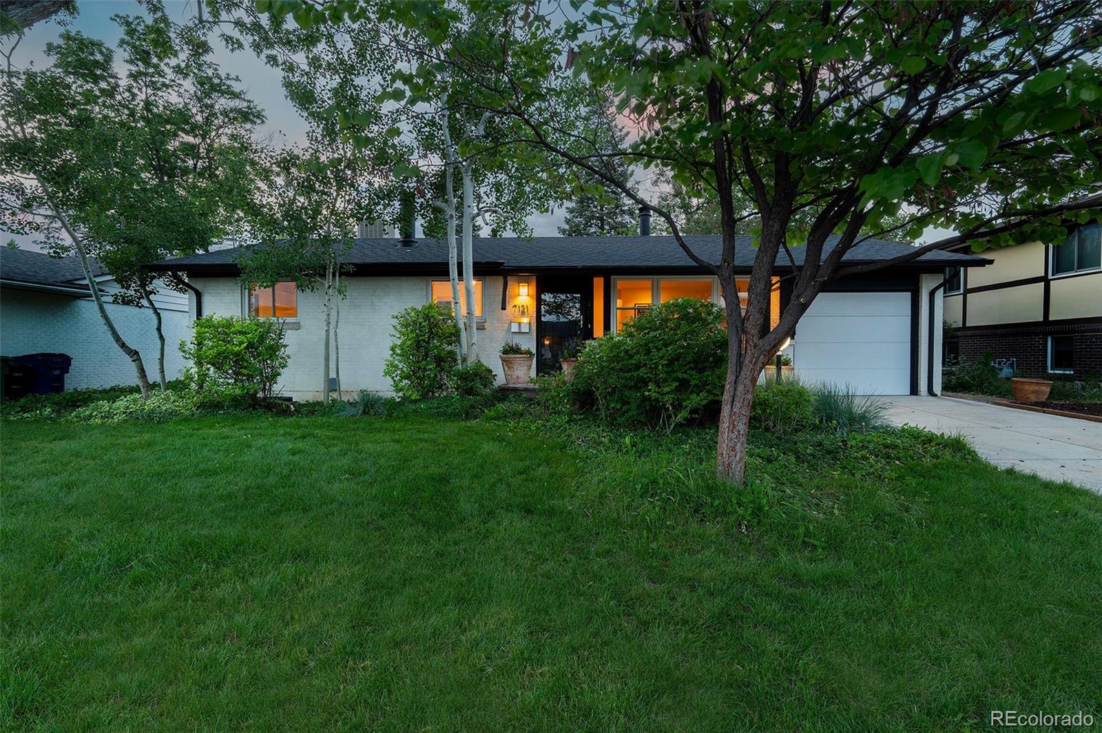 MLS Image #33 for 7121 e arkansas avenue,denver, Colorado