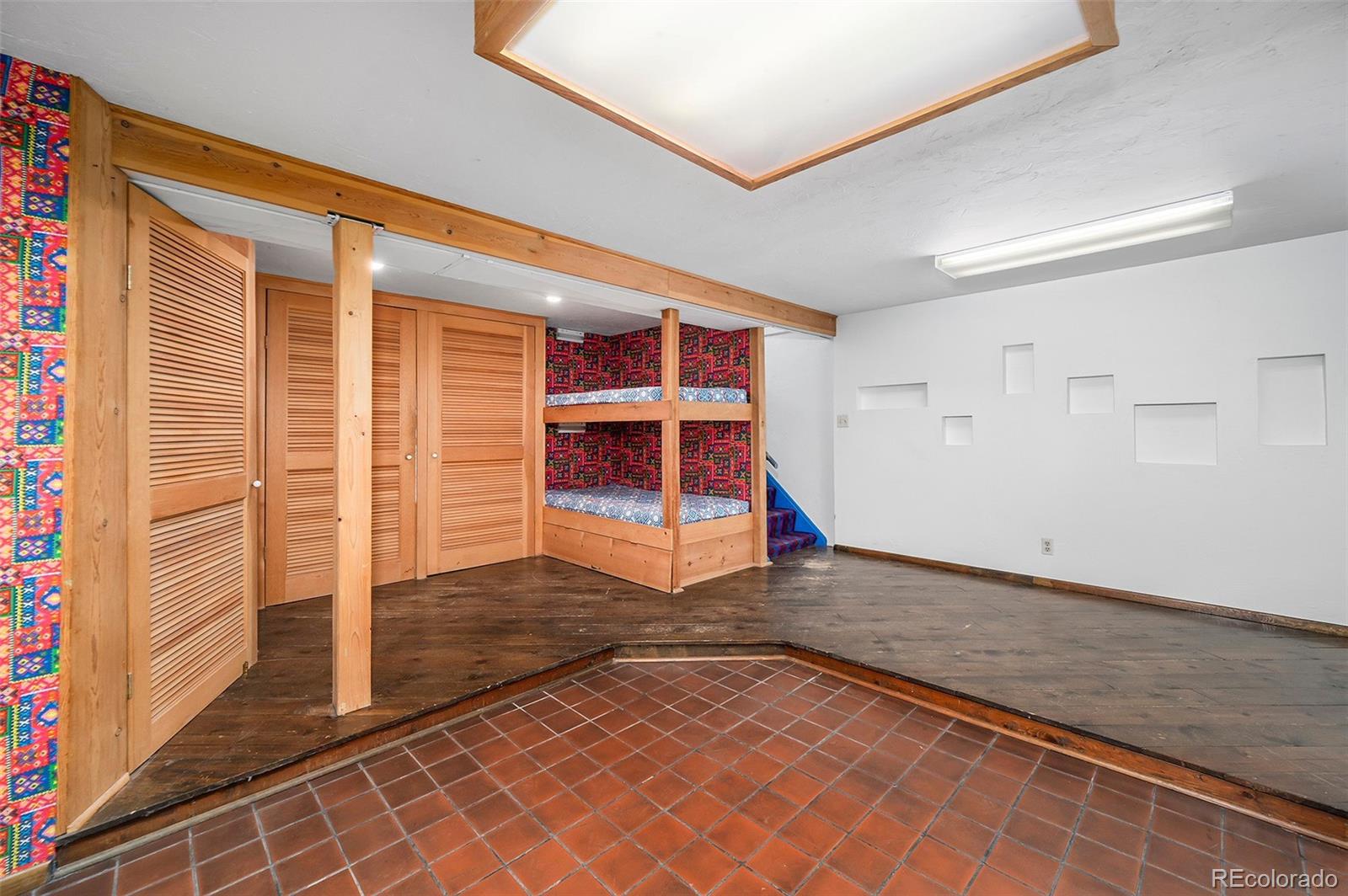MLS Image #40 for 7121 e arkansas avenue,denver, Colorado