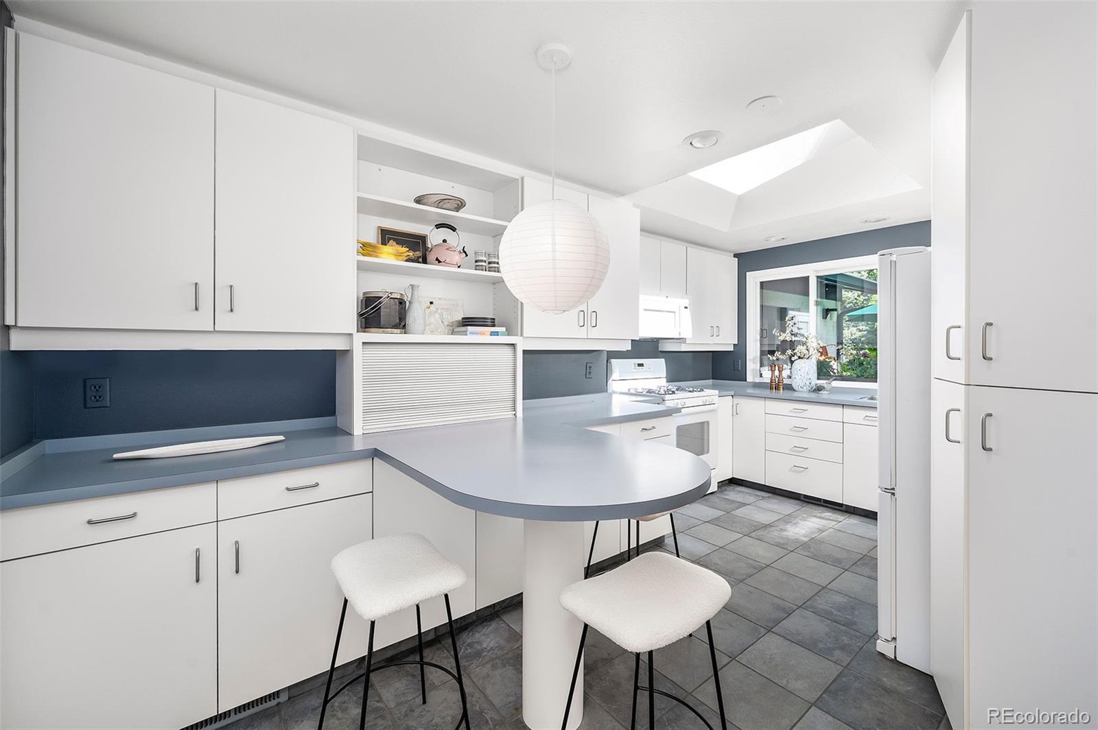 MLS Image #8 for 7121 e arkansas avenue,denver, Colorado
