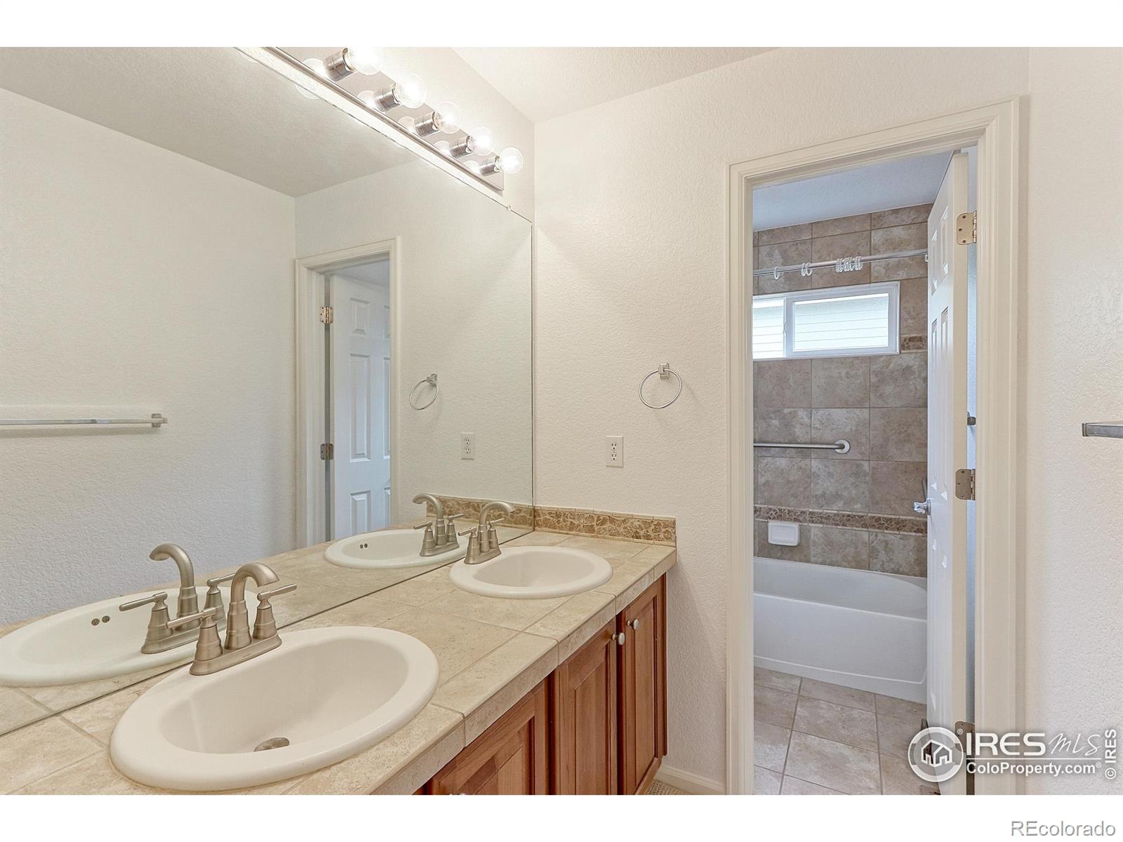 MLS Image #28 for 2631 e 136th place,thornton, Colorado
