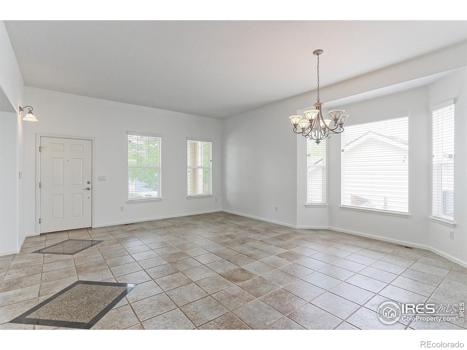 MLS Image #8 for 2631 e 136th place,thornton, Colorado