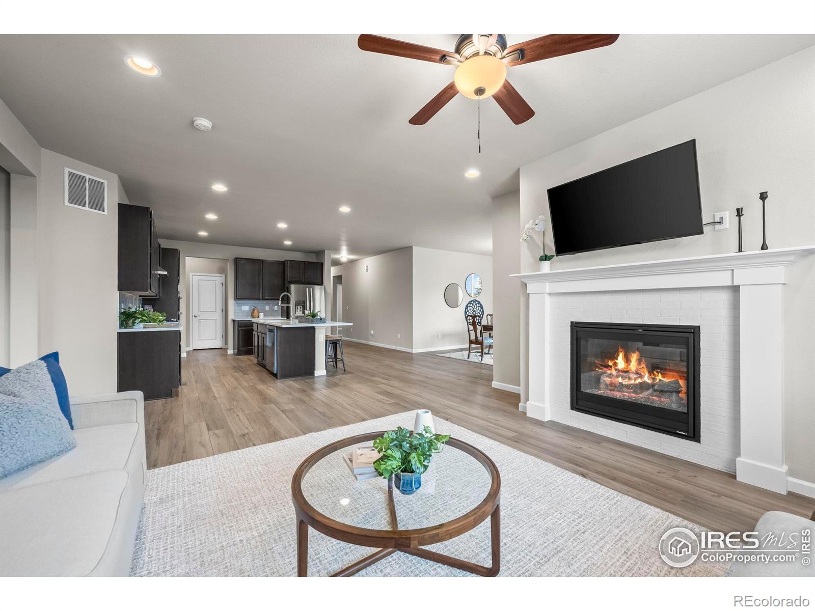 MLS Image #17 for 1677  meagan way,erie, Colorado
