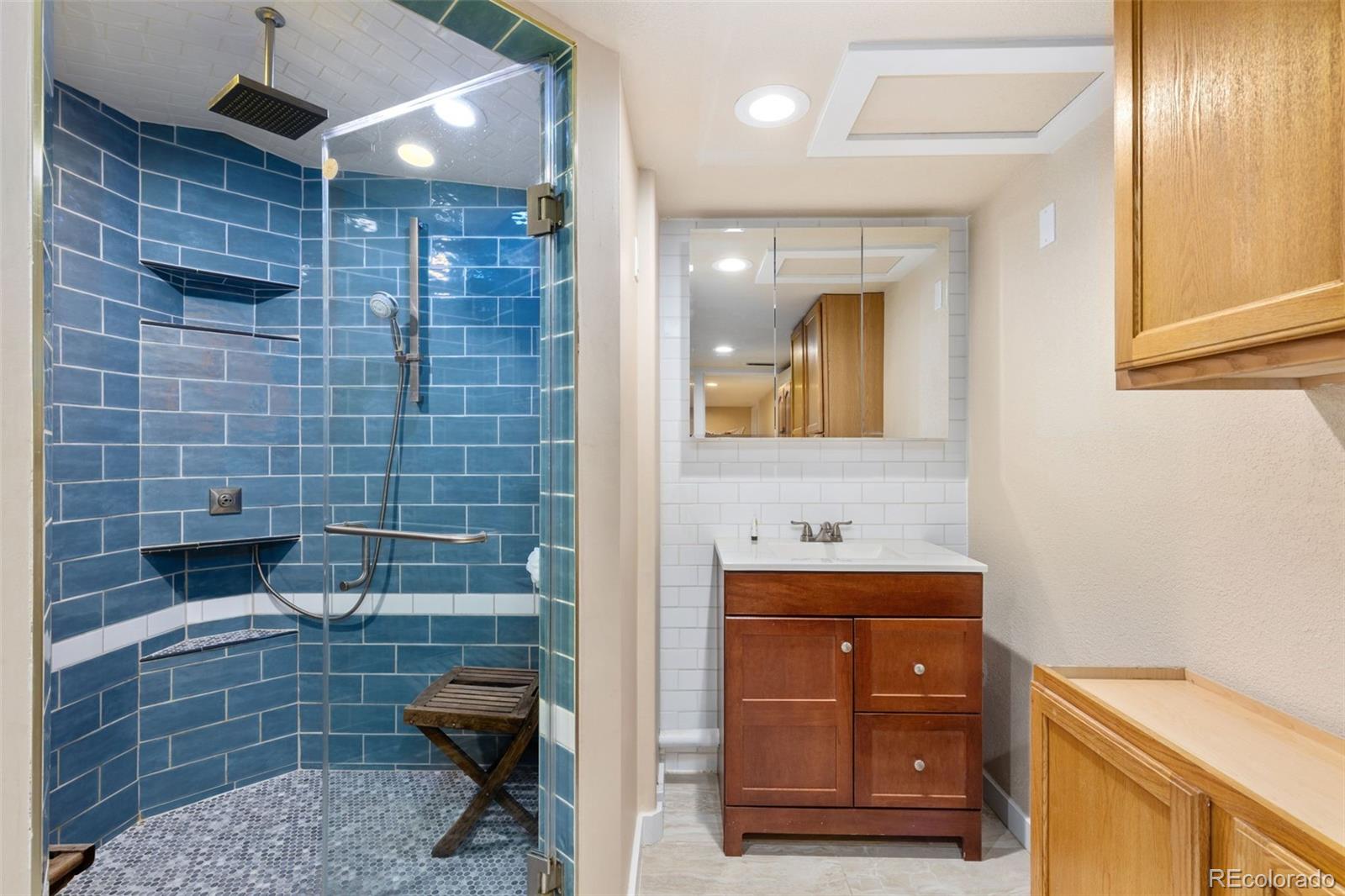 MLS Image #18 for 670  short court,dacono, Colorado
