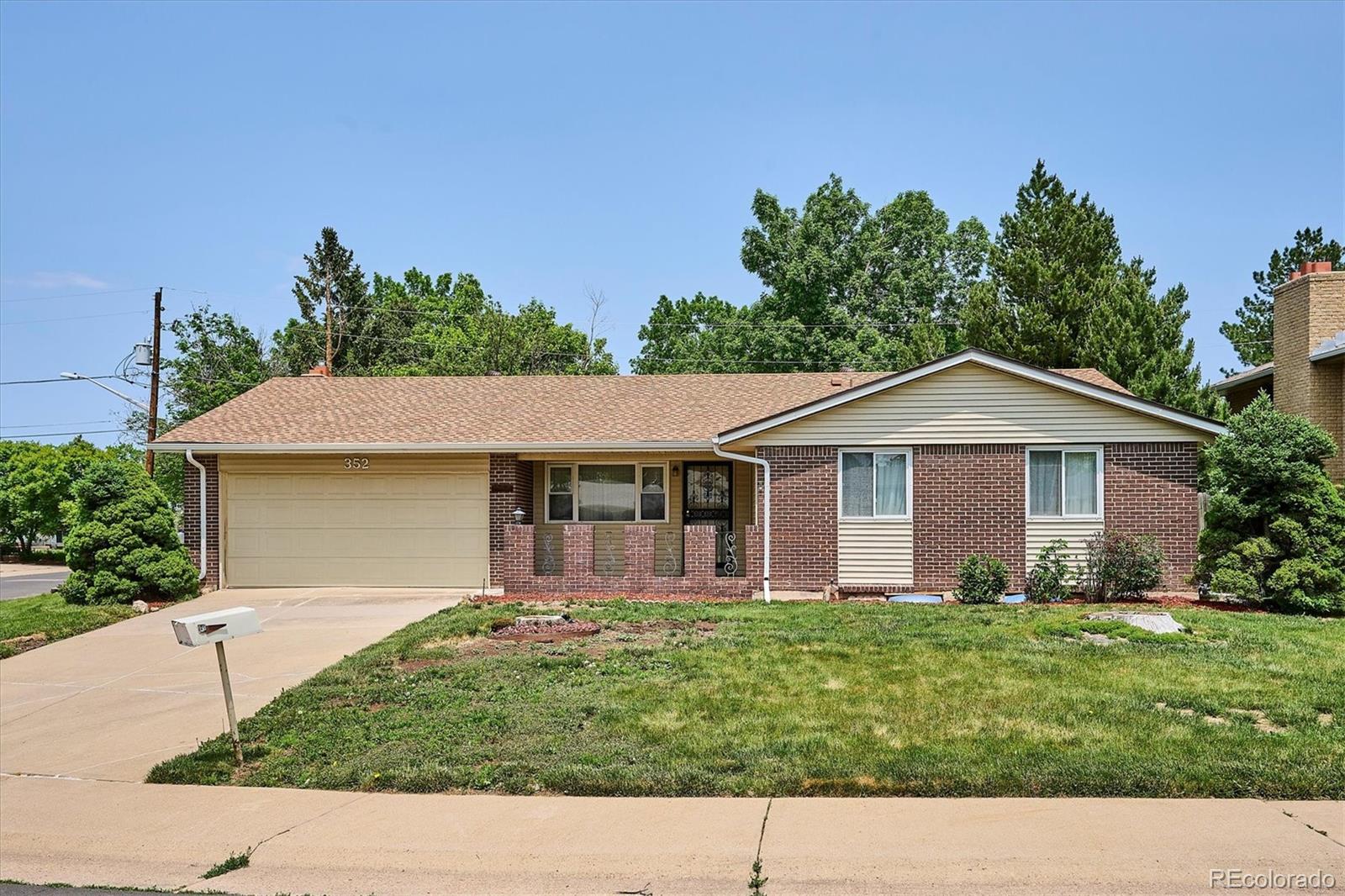 MLS Image #0 for 352 s peoria circle,aurora, Colorado
