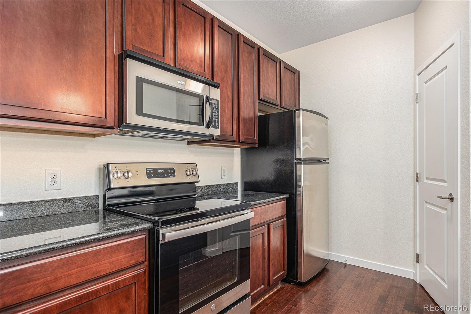MLS Image #6 for 4100  albion street,denver, Colorado