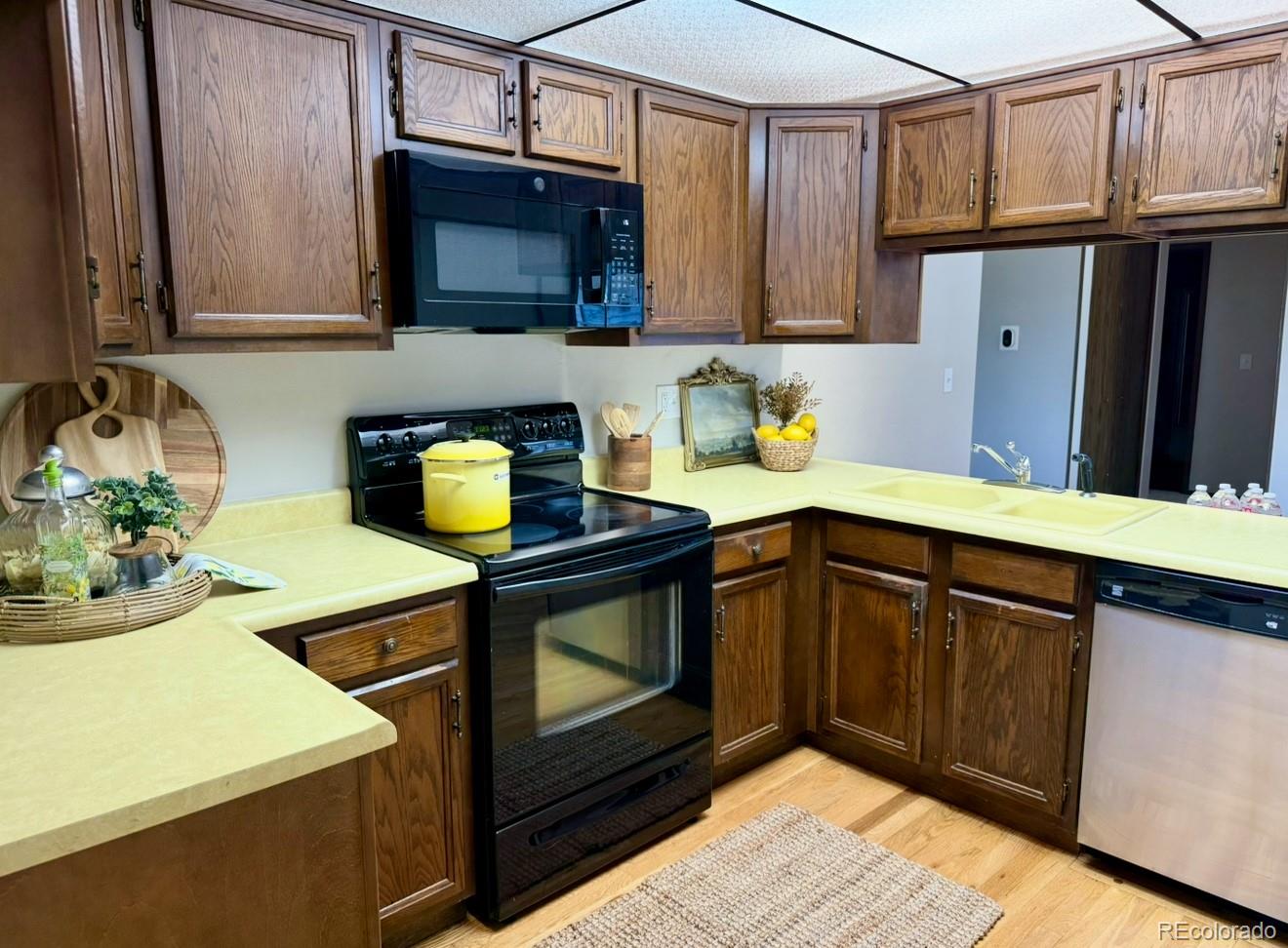 MLS Image #6 for 53  douglas drive,broomfield, Colorado