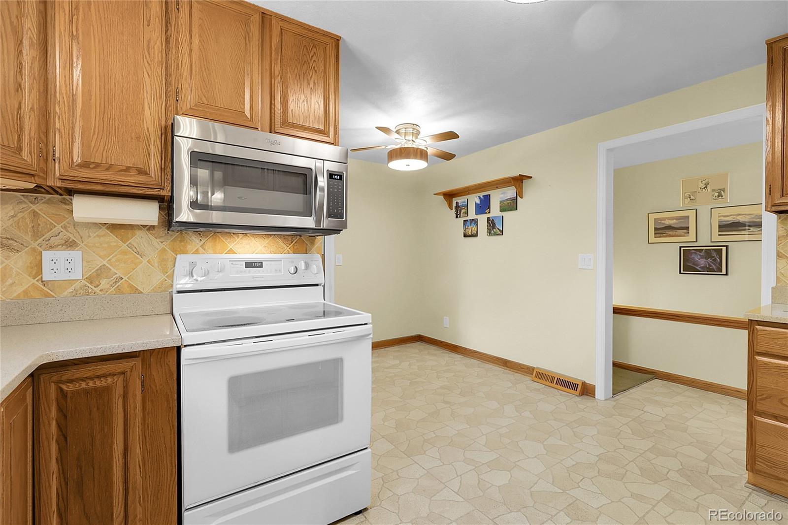 MLS Image #11 for 1091 e pinewood avenue,centennial, Colorado