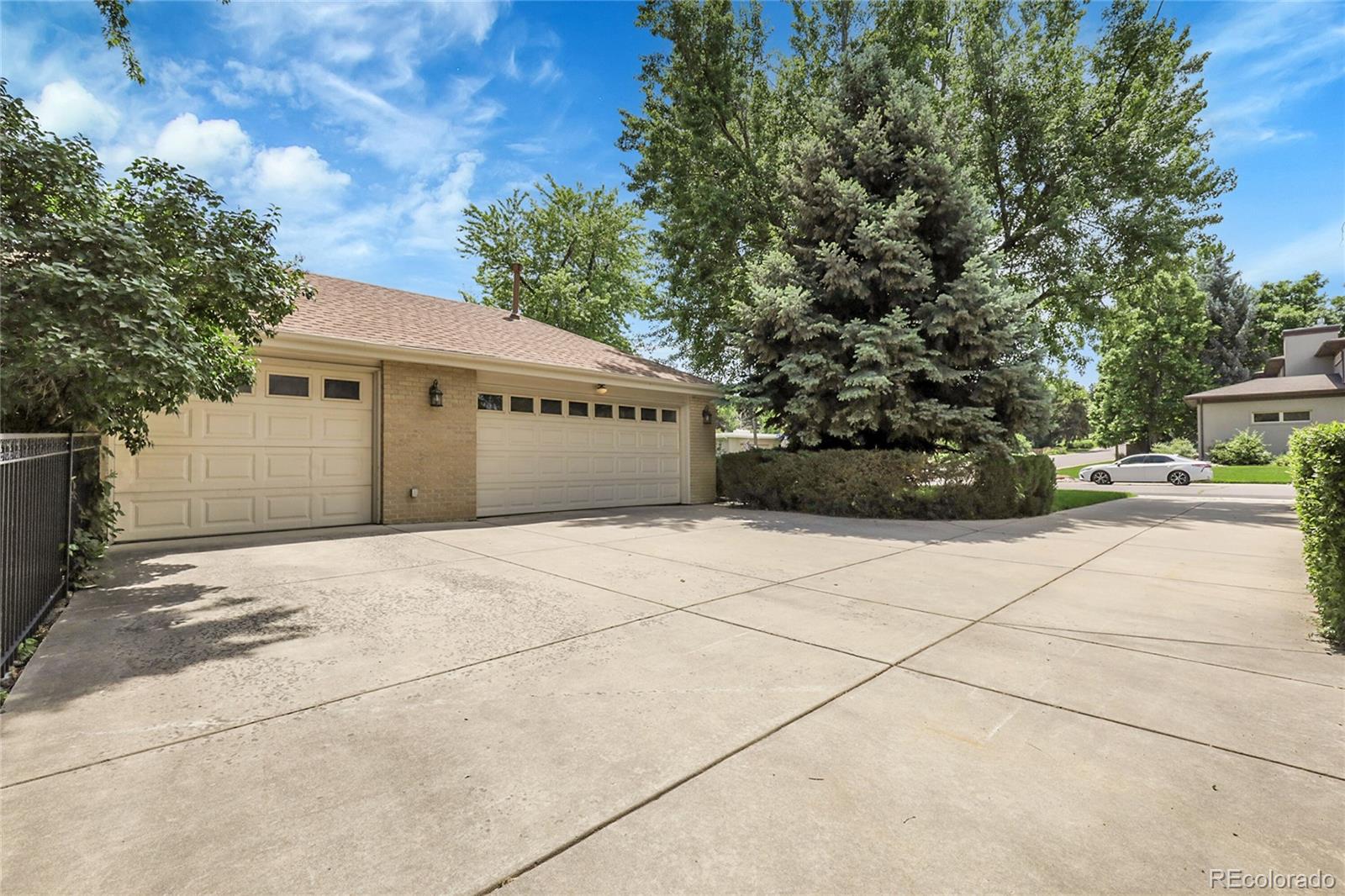 MLS Image #45 for 1091 e pinewood avenue,centennial, Colorado