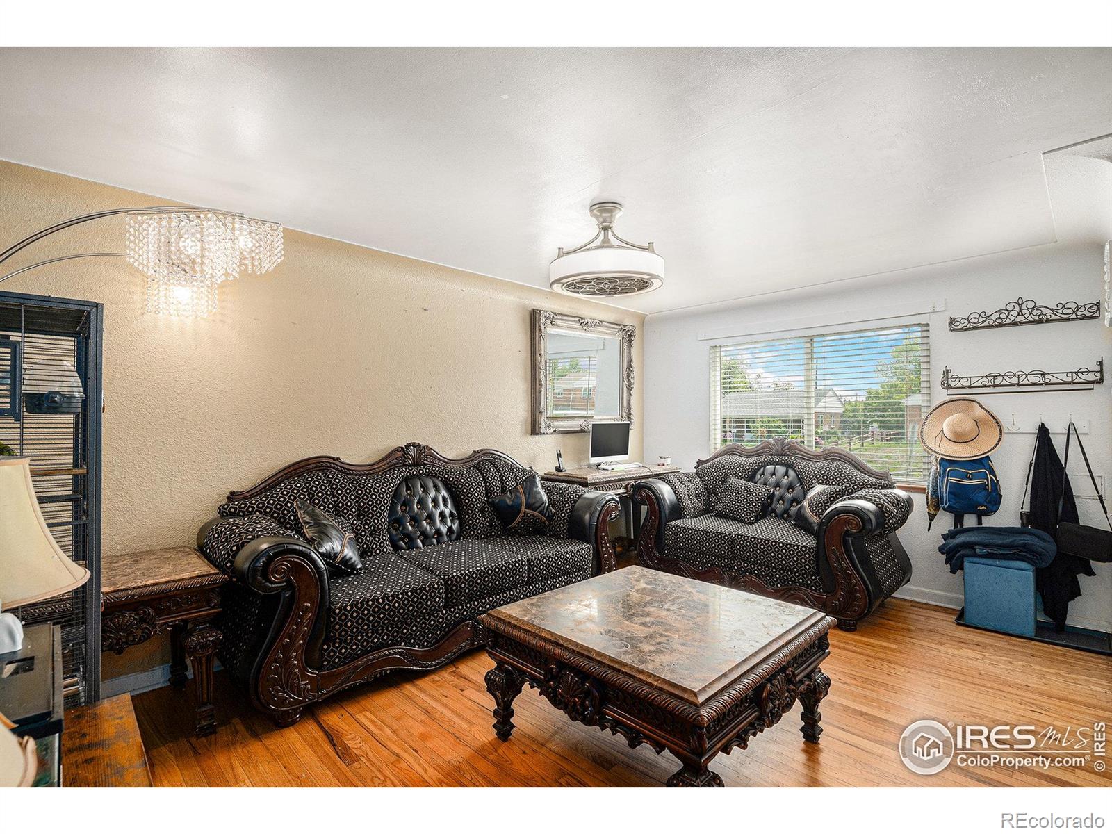 MLS Image #6 for 547 s eliot street,denver, Colorado