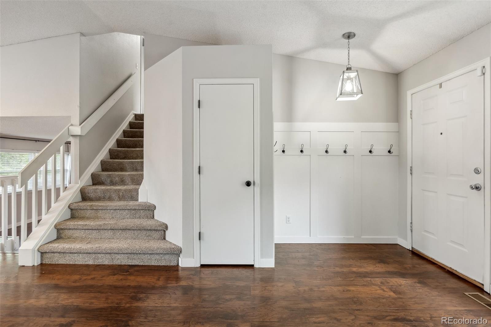 MLS Image #3 for 5946  fossil drive,colorado springs, Colorado