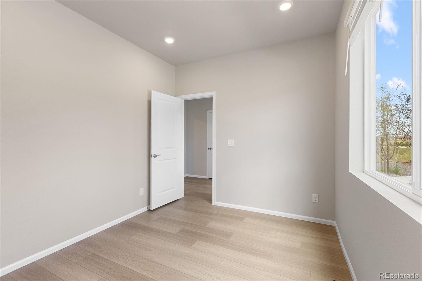 MLS Image #6 for 21011 e 63rd drive,aurora, Colorado