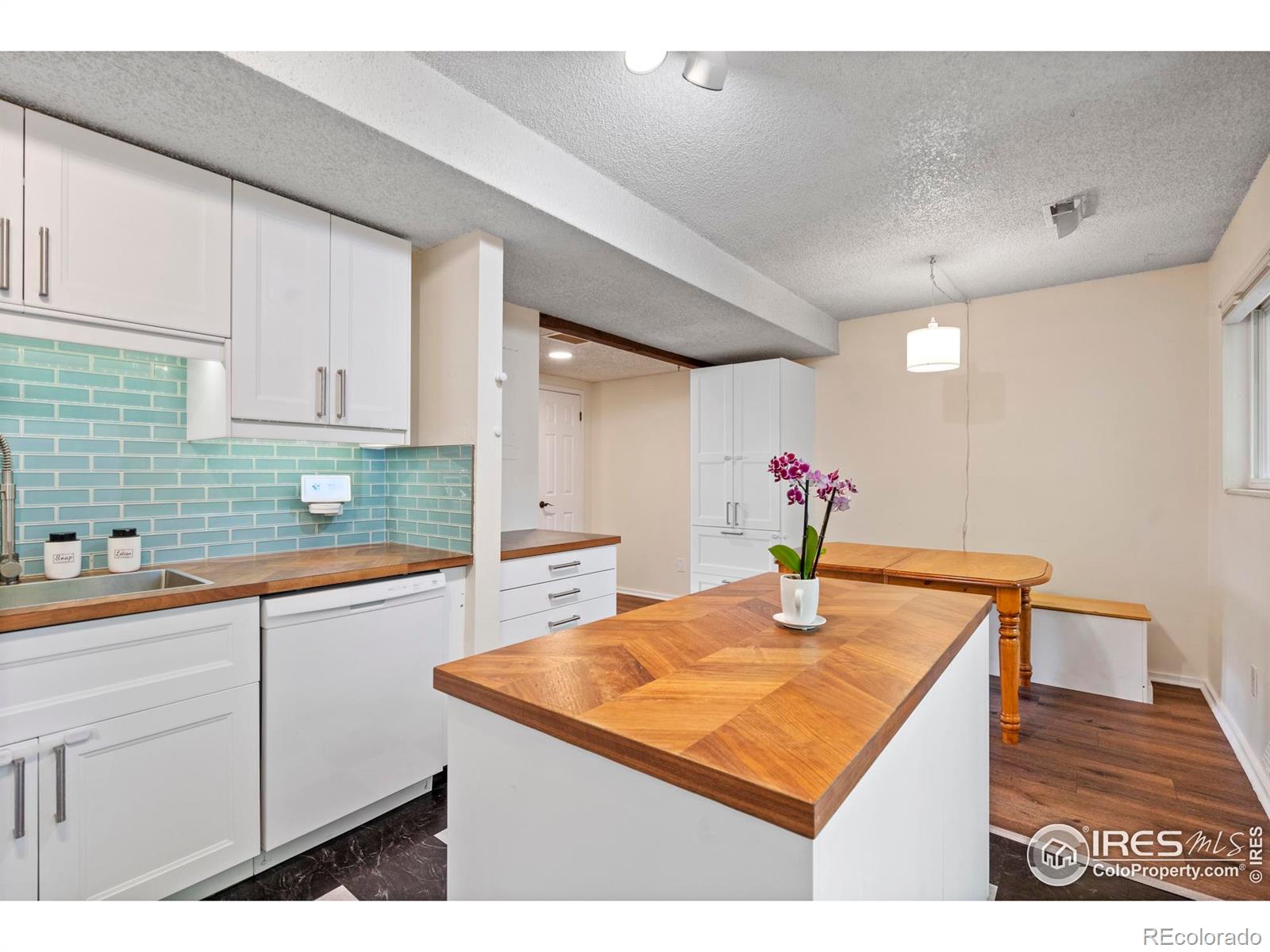 MLS Image #5 for 985 w 10th street,loveland, Colorado