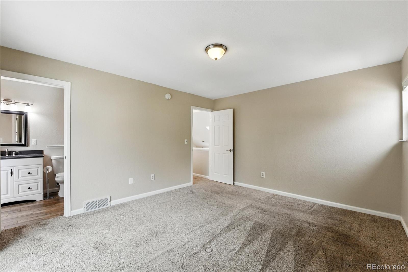 MLS Image #14 for 8056  meadowdale square,niwot, Colorado