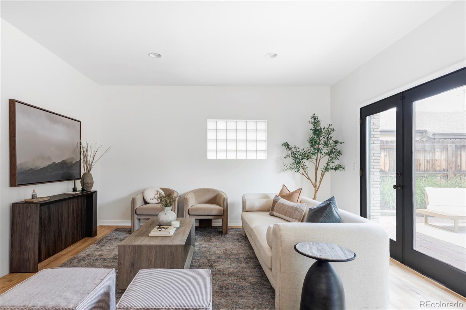 MLS Image #15 for 1272 s milwaukee street,denver, Colorado