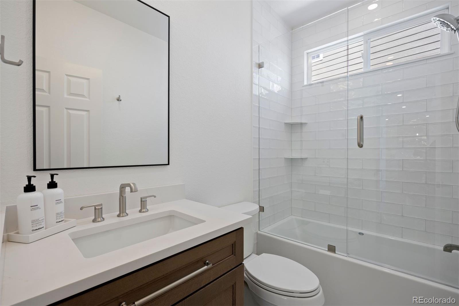 MLS Image #16 for 1098  berganot trail,castle pines, Colorado